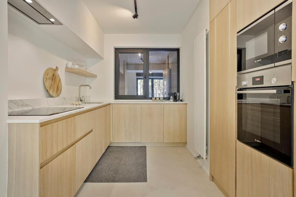 Deluxe 2-br In *